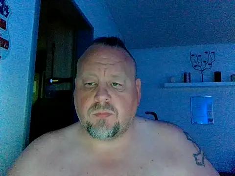 Snapshot of pimmelmann3 chatting on 05-17-26, 06:48 pimmelmann3 online show from 05-17-26, 06:48