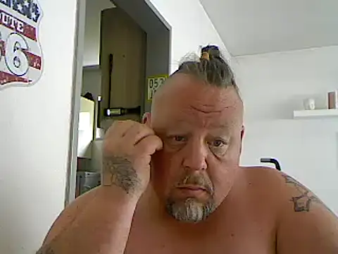 Snapshot of pimmelmann3 chatting on 05-31-26, 08:43 pimmelmann3 online show from 05-31-26, 08:43
