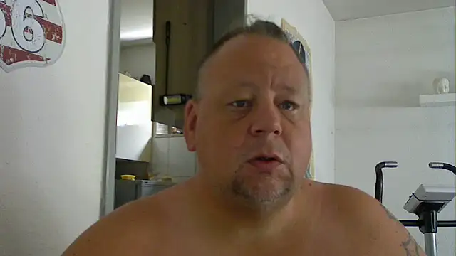 Snapshot of pimmelmann3 chatting on 06-22-26, 08:33 pimmelmann3 online show from 06-22-26, 08:33