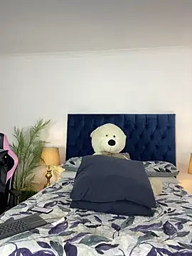 Stunning Booty online show from 04-07-26, 07:47