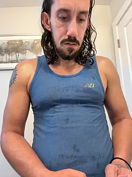 Snapshot of RoleMaster2069 chatting on 11-30-25, 01:31 RoleMaster2069 online show from 11-30-25, 01:31