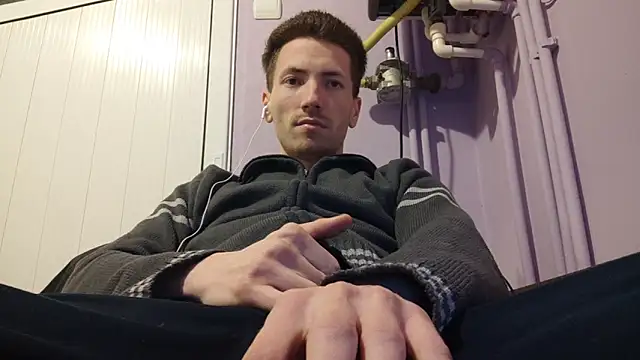  Hocthus  online show from 02-03-25, 05:35