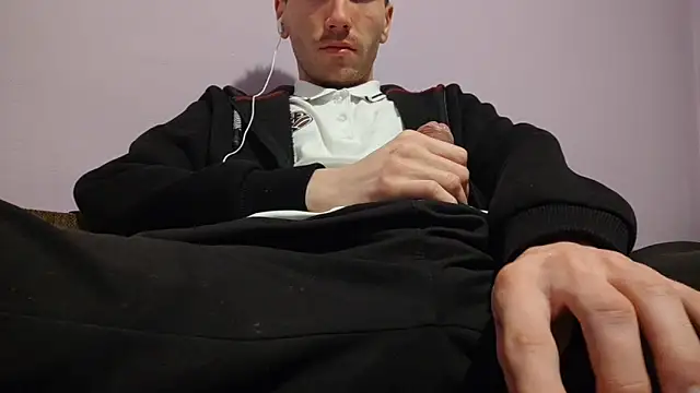  Hocthus  online show from 02-04-25, 05:55