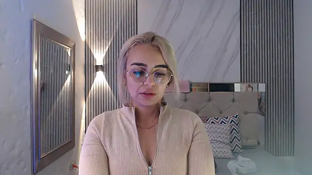 ashley  tylor online show from 02-06-26, 01:32