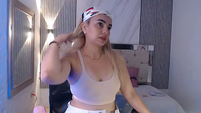 ashley  tylor online show from 06-20-26, 06:44