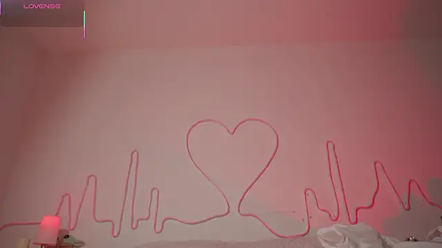 EmmaSanzz  online show from 11-21-25, 11:09