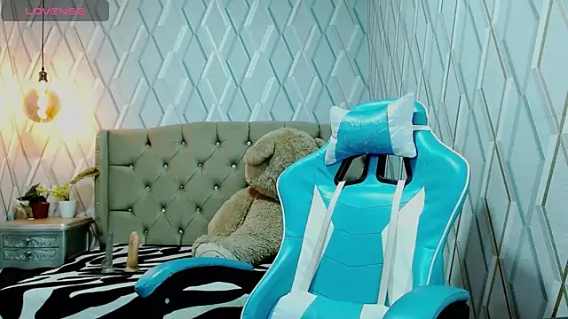 moniquehicks online show from 02-05-25, 04:14