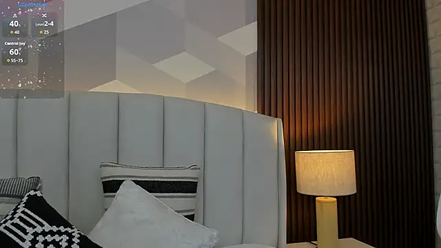 Julietasantos   online show from 09-18-25, 06:21