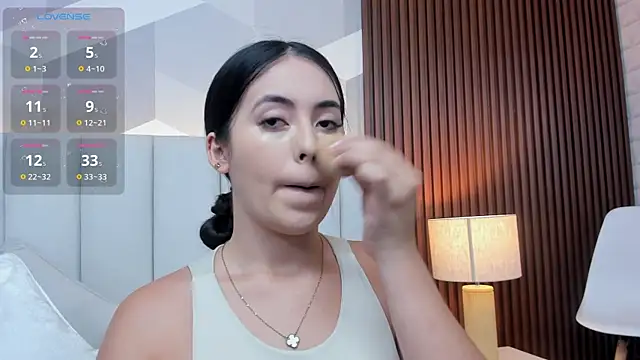 Julietasantos   online show from 02-10-26, 06:23