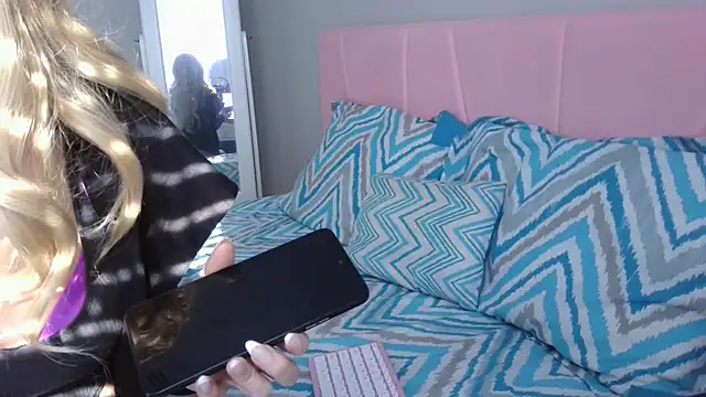 Wishgoddes online show from 01-12-26, 06:24