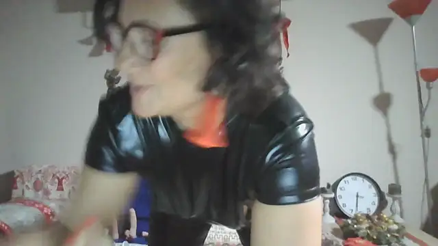 LadyLizi online show from 12-16-24, 05:33