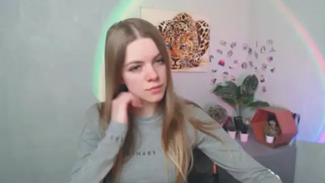 AliceFlirtt  online show from 01-13-26, 11:48