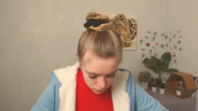 AliceFlirtt  online show from 01-19-26, 09:24