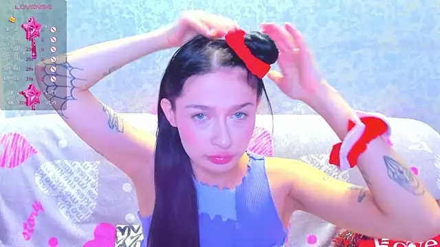 Vanessa Florence online show from 12-20-25, 01:56