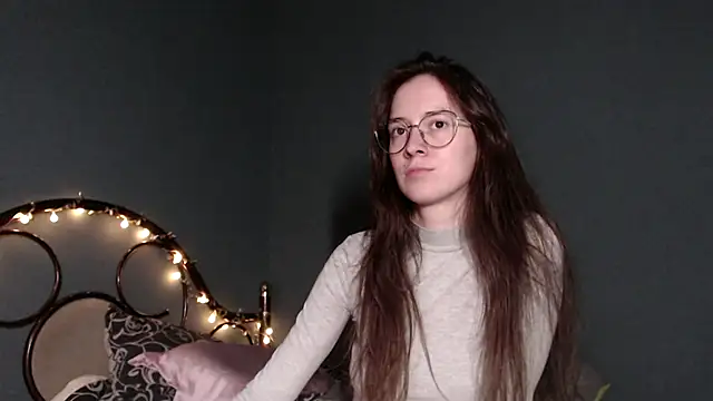 wow  kelly online show from 09-18-25, 02:41