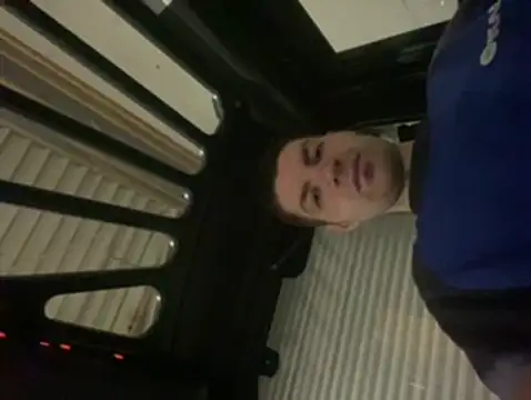 Snapshot of Ricoleckt chatting on 02-24-25, 09:32 Ricoleckt online show from 02-24-25, 09:32