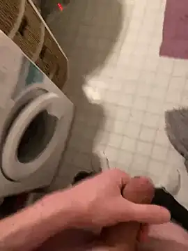 Snapshot of Ricoleckt chatting on 03-11-25, 05:57 Ricoleckt online show from 03-11-25, 05:57