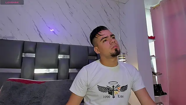 PittAndLunaa online show from 03-31-26, 12:27