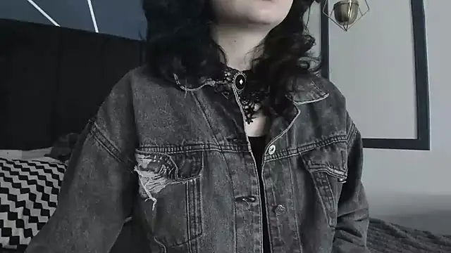 Adeelinee online show from 02-11-25, 11:22