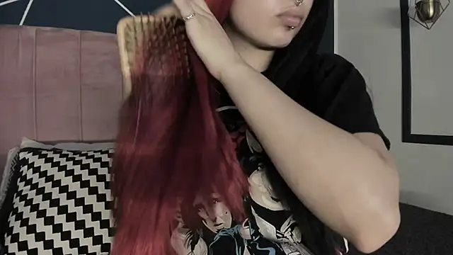 Adeelinee online show from 03-20-25, 07:57