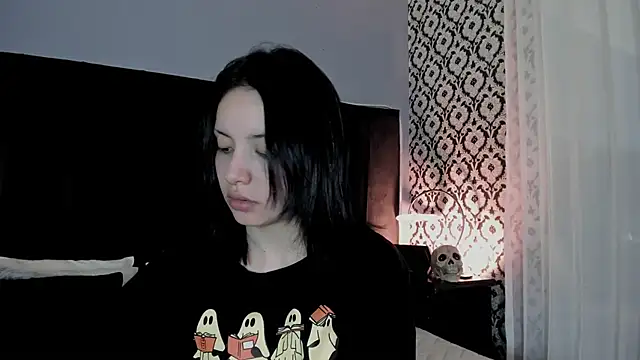 Adeelinee online show from 05-23-26, 08:24