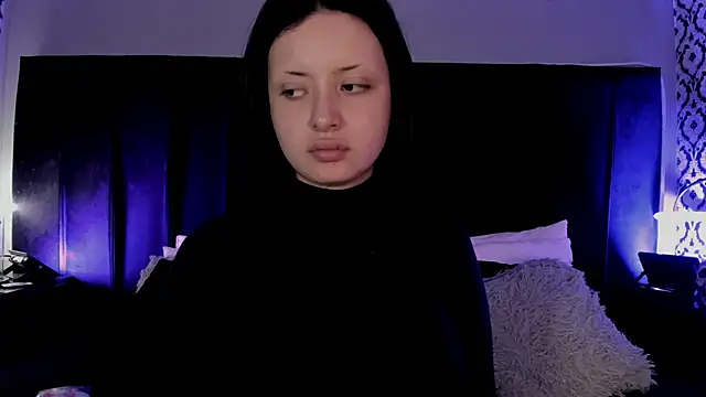 Adeelinee online show from 05-29-26, 08:18