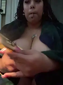 lovelymyah online show from 02-04-25, 01:34