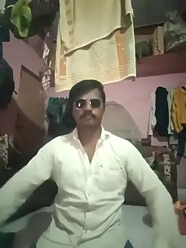 Snapshot of Kartik_bbc_indian chatting on 05-10-26, 10:09 Kartik bbc indian online show from 05-10-26, 10:09