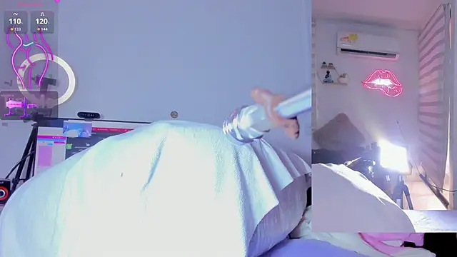 Snapshot of Abigail_Girl__ chatting on 01-10-26, 05:15 Abigail Girl online show from 01-10-26, 05:15