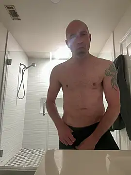 El Gizmo online show from 03-10-25, 10:26