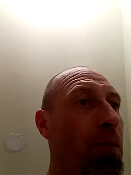 El Gizmo online show from 03-20-25, 08:53