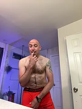 El Gizmo online show from 04-04-26, 04:11