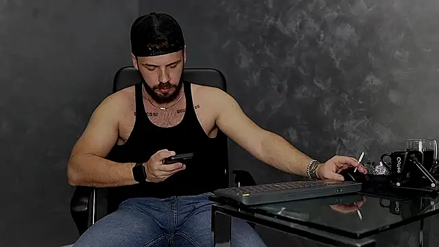 juliusmasters online show from 10-31-25, 09:16