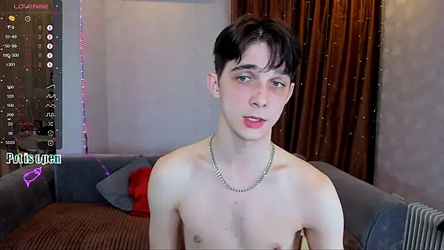 Aaron Boom online show from 02-13-26, 04:25