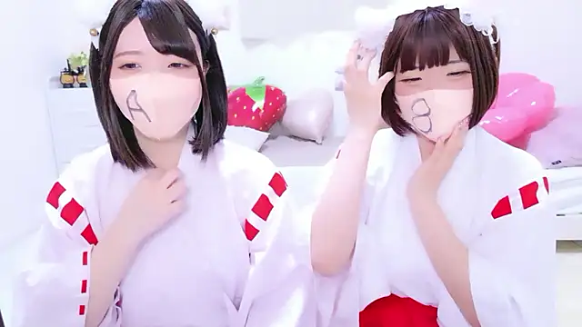 841 yayoi online show from 04-08-26, 04:01