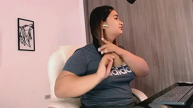 Snapshot of Kathee_zep chatting on 09-28-25, 02:39 Kathee zep online show from 09-28-25, 02:39