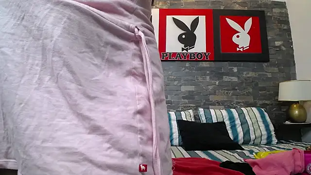 Snapshot of dayadubey_ chatting on 12-04-25, 10:13 dayadubey online show from 12-04-25, 10:13