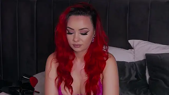 Emmelyn online show from 04-08-26, 04:56