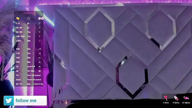 Sara Foxx1 online show from 11-17-25, 09:53