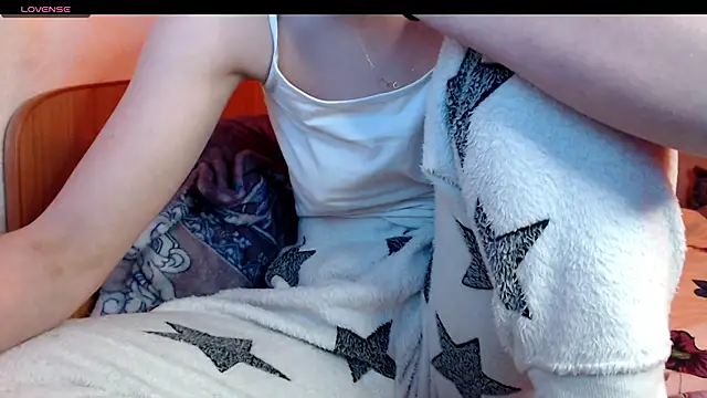 Snapshot of Perversdemlni chatting on 02-25-25, 05:58 Perversdemlni online show from 02-25-25, 05:58