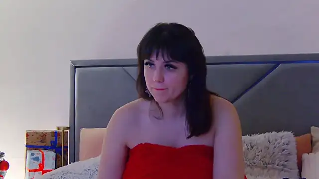 BellaHillss online show from 01-12-25, 01:11