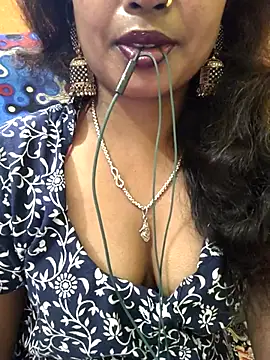 Snapshot of jasss-11 chatting on 11-05-25, 05:57 jasss-11 online show from 11-05-25, 05:57