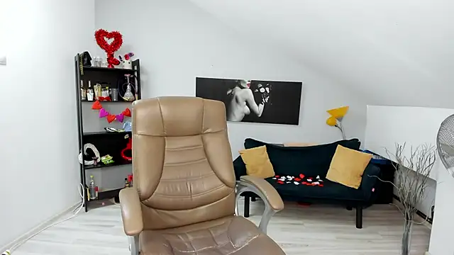 MelissaWiliam online show from 02-12-25, 03:05