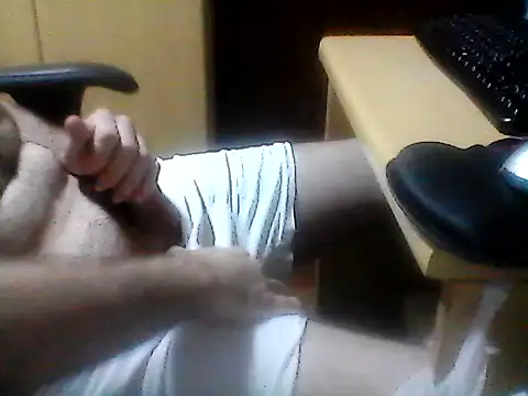 MORENOGOSTOSO12345 online show from 02-15-26, 09:44