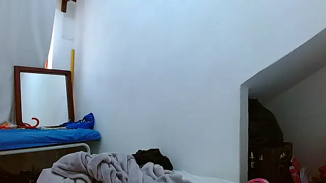 tomboyblue online show from 11-24-25, 06:07