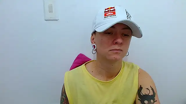 tomboyblue online show from 12-04-25, 12:58