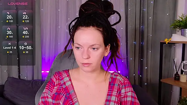 Snapshot of CoreyJane chatting on 11-30-25, 05:11 CoreyJane online show from 11-30-25, 05:11