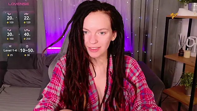 Snapshot of CoreyJane chatting on 12-01-25, 04:50 CoreyJane online show from 12-01-25, 04:50