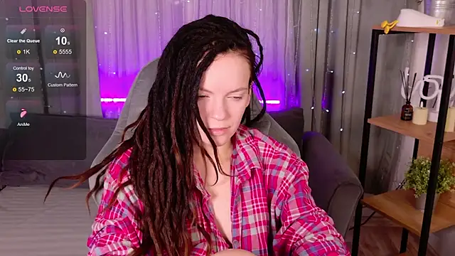 Snapshot of CoreyJane chatting on 12-03-25, 05:48 CoreyJane online show from 12-03-25, 05:48