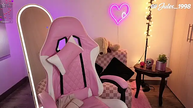 violet ch online show from 04-10-26, 07:40